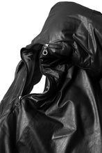 Load image into Gallery viewer, ISAMU KATAYAMA BACKLASH xx NANGA REVERSIBLE MOUNTAIN BELAY COAT / KANGAROO + NYLON x POLISH WHITE GOOSE (BLACK x GREY)