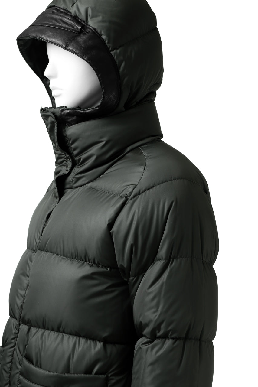 Load image into Gallery viewer, ISAMU KATAYAMA BACKLASH xx NANGA REVERSIBLE MOUNTAIN BELAY COAT / KANGAROO + NYLON x POLISH WHITE GOOSE (BLACK x GREY)