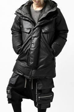 Load image into Gallery viewer, ISAMU KATAYAMA BACKLASH xx NANGA REVERSIBLE MOUNTAIN BELAY COAT / KANGAROO + NYLON x POLISH WHITE GOOSE (BLACK x GREY)