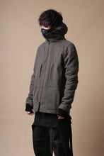Load image into Gallery viewer, daub PADDED MT-HOOD JACKET / SOFT COTTON TWILL (KHAKI GREY)