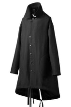 画像をギャラリービューアに読み込む, SOSNOVSKA REVERSIBLE UNINHIBITED RAIN COAT UREAN (BLACK)