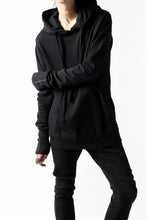 画像をギャラリービューアに読み込む, thomkrom DOUBLE HOODIE PULL OVER PARKA / OVER LOCKED (BLACK)