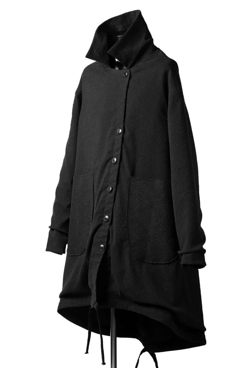 画像をギャラリービューアに読み込む, SOSNOVSKA REVERSIBLE UNINHIBITED RAIN COAT UREAN (BLACK)