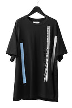 画像をギャラリービューアに読み込む, FACETASM BARCODE PRINT TEE (BLACK)