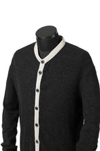 Load image into Gallery viewer, KLASICA BLACK DOG CARDIGAN / WEANER WOOL RIB (SHADOW)