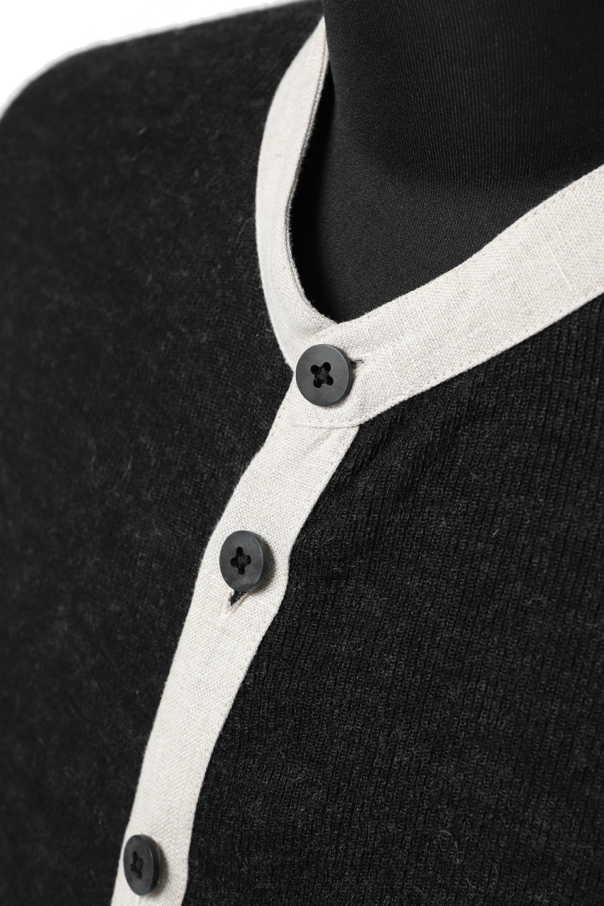 Load image into Gallery viewer, KLASICA BLACK DOG CARDIGAN / WEANER WOOL RIB (SHADOW)