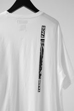 画像をギャラリービューアに読み込む, FACETASM BARCODE PRINT TEE (WHITE)