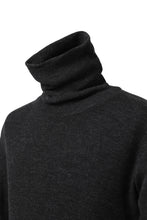 画像をギャラリービューアに読み込む, KLASICA SMOKE TURTLE NECK KNIT SWEATER / WEANER WOOL RIB (SHADOW)
