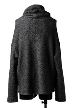 画像をギャラリービューアに読み込む, SOSNOVSKA CRAWLED OUT POCKET KNIT SWEATER (BLACK)