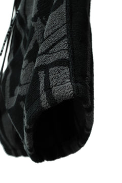 画像をギャラリービューアに読み込む, mastermind JAPAN STRIPED SHORT PANTS / PILE JERSEY (BLACK x GREY)
