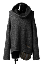 画像をギャラリービューアに読み込む, SOSNOVSKA CRAWLED OUT POCKET KNIT SWEATER (BLACK)