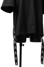 画像をギャラリービューアに読み込む, mastermind JAPAN TAPE DETAIL BOXYFIT T-SHIRT (BLACK)