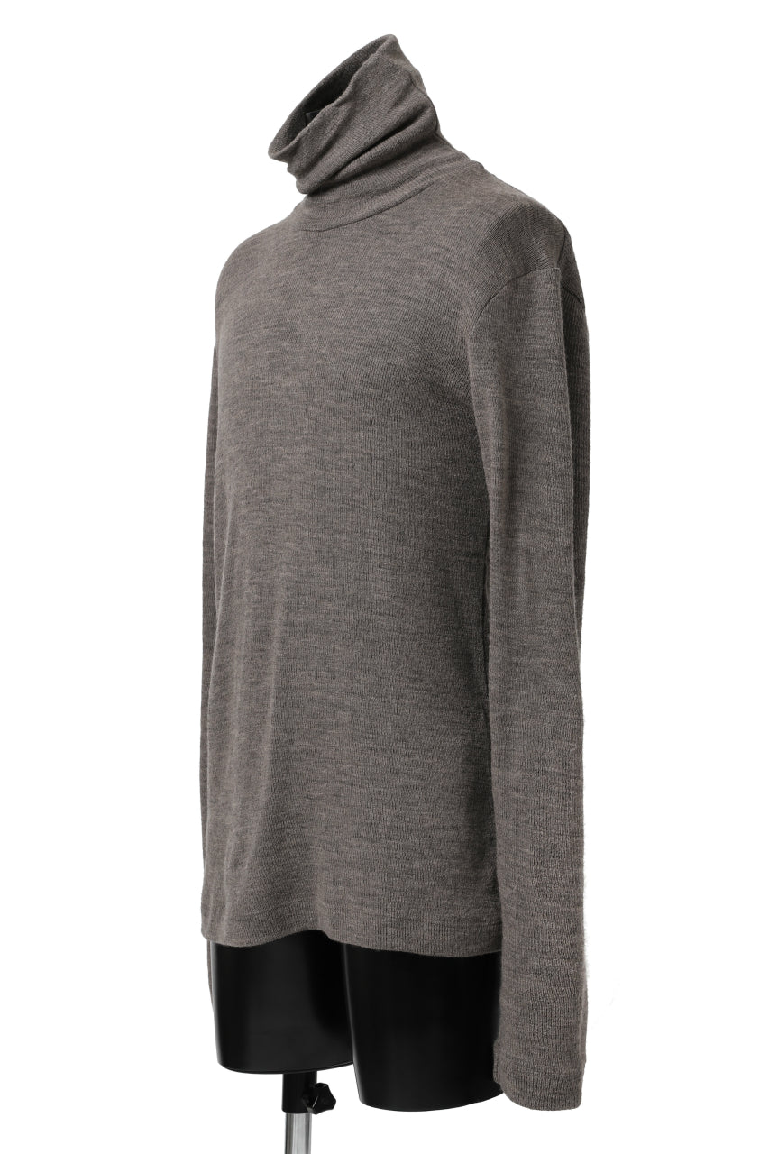 Load image into Gallery viewer, KLASICA SMOKE TURTLE NECK KNIT SWEATER / WEANER WOOL RIB (FAWN)