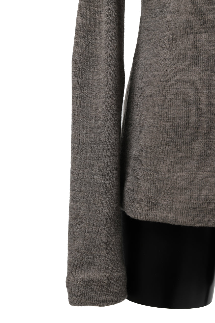 Load image into Gallery viewer, KLASICA SMOKE TURTLE NECK KNIT SWEATER / WEANER WOOL RIB (FAWN)
