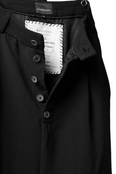 画像をギャラリービューアに読み込む, SOSNOVSKA exclusive KNEE ELLIPSED PANTS (BLACK)