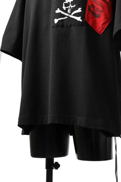 画像をギャラリービューアに読み込む, mastermind JAPAN RANDOM PATCH BOXYFIT T-SHIRT (BLACK)