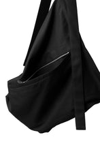 画像をギャラリービューアに読み込む, discord Yohji Yamamoto COTTON CANVAS TRIANGLE MEDIUM SHOULDER BAG (BLACK)