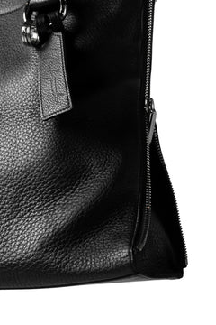 画像をギャラリービューアに読み込む, discord Yohji Yamamoto DEER SHRINK SKIN SIDE ZIPPED TOTE BAG (BLACK)