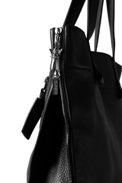 画像をギャラリービューアに読み込む, discord Yohji Yamamoto DEER SHRINK SKIN SIDE ZIPPED TOTE BAG (BLACK)