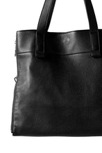 画像をギャラリービューアに読み込む, discord Yohji Yamamoto DEER SHRINK SKIN SIDE ZIPPED TOTE BAG (BLACK)