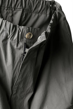 画像をギャラリービューアに読み込む, ISAMU KATAYAMA BACKLASH LOWCROTCH FIELD PANTS / STRETCH TYPEWRITER CLOTH (KHAKI)