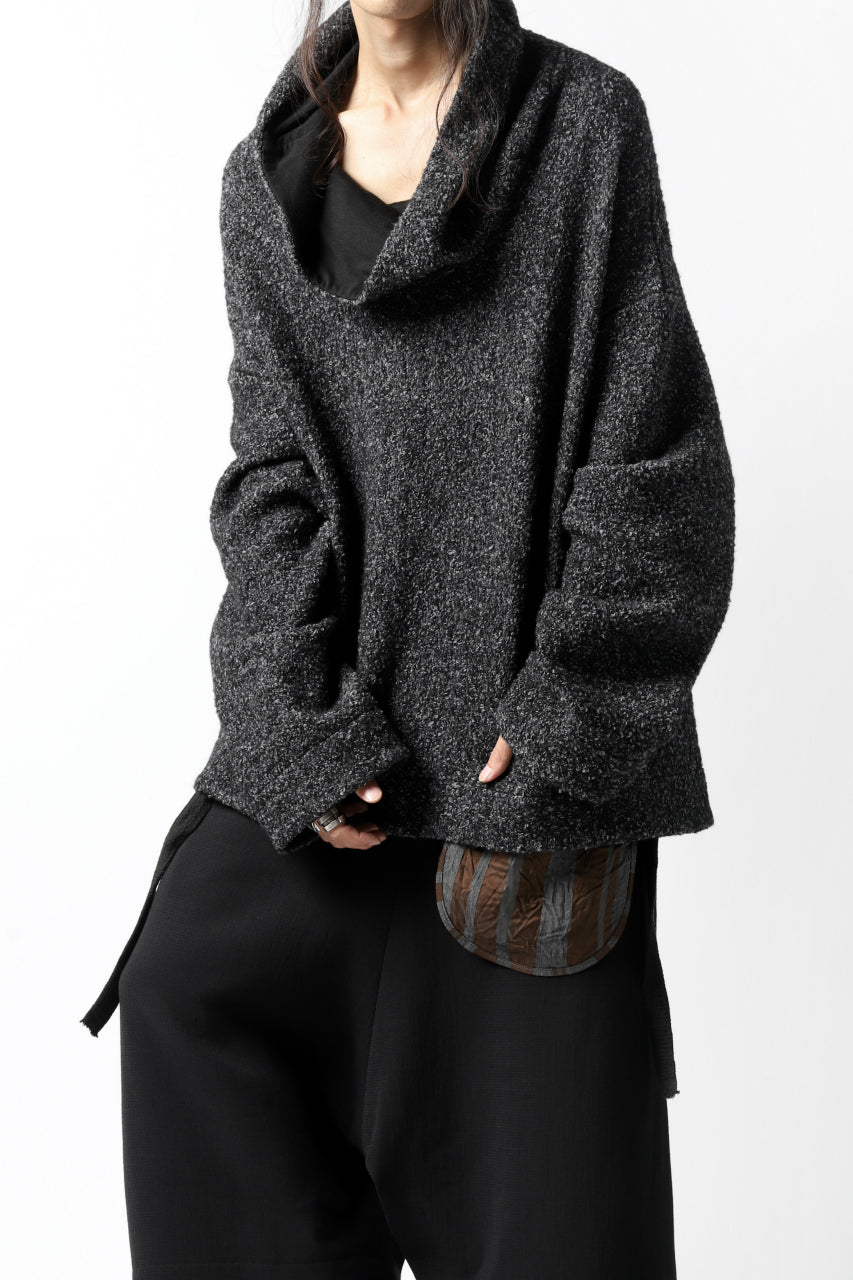 画像をギャラリービューアに読み込む, SOSNOVSKA CRAWLED OUT POCKET KNIT SWEATER (BLACK)
