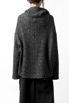 画像をギャラリービューアに読み込む, SOSNOVSKA CRAWLED OUT POCKET KNIT SWEATER (BLACK)
