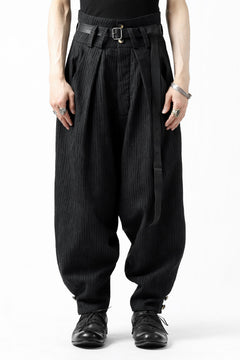 画像をギャラリービューアに読み込む, SOSNOVSKA exclusive CLOWN STYLE PANTS (BLACK STRIPE)
