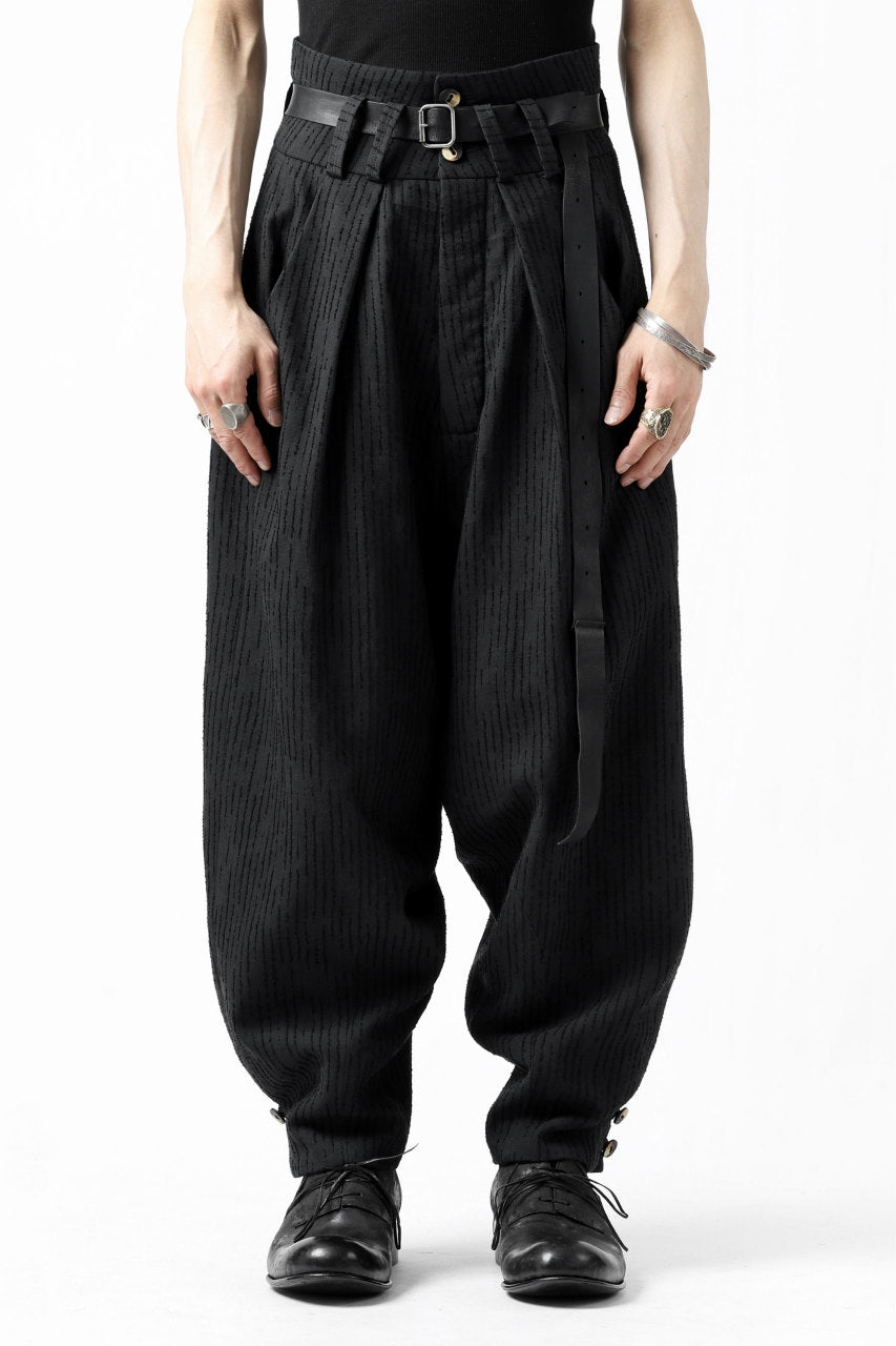 画像をギャラリービューアに読み込む, SOSNOVSKA exclusive CLOWN STYLE PANTS (BLACK STRIPE)