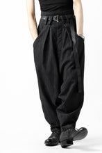 画像をギャラリービューアに読み込む, SOSNOVSKA exclusive CLOWN STYLE PANTS (BLACK STRIPE)