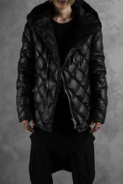 画像をギャラリービューアに読み込む, ISAMU KATAYAMA BACKLASH HOODED DOWN JACKET / KANGAROO + POLISH WHITE GOOSE (BLACK)