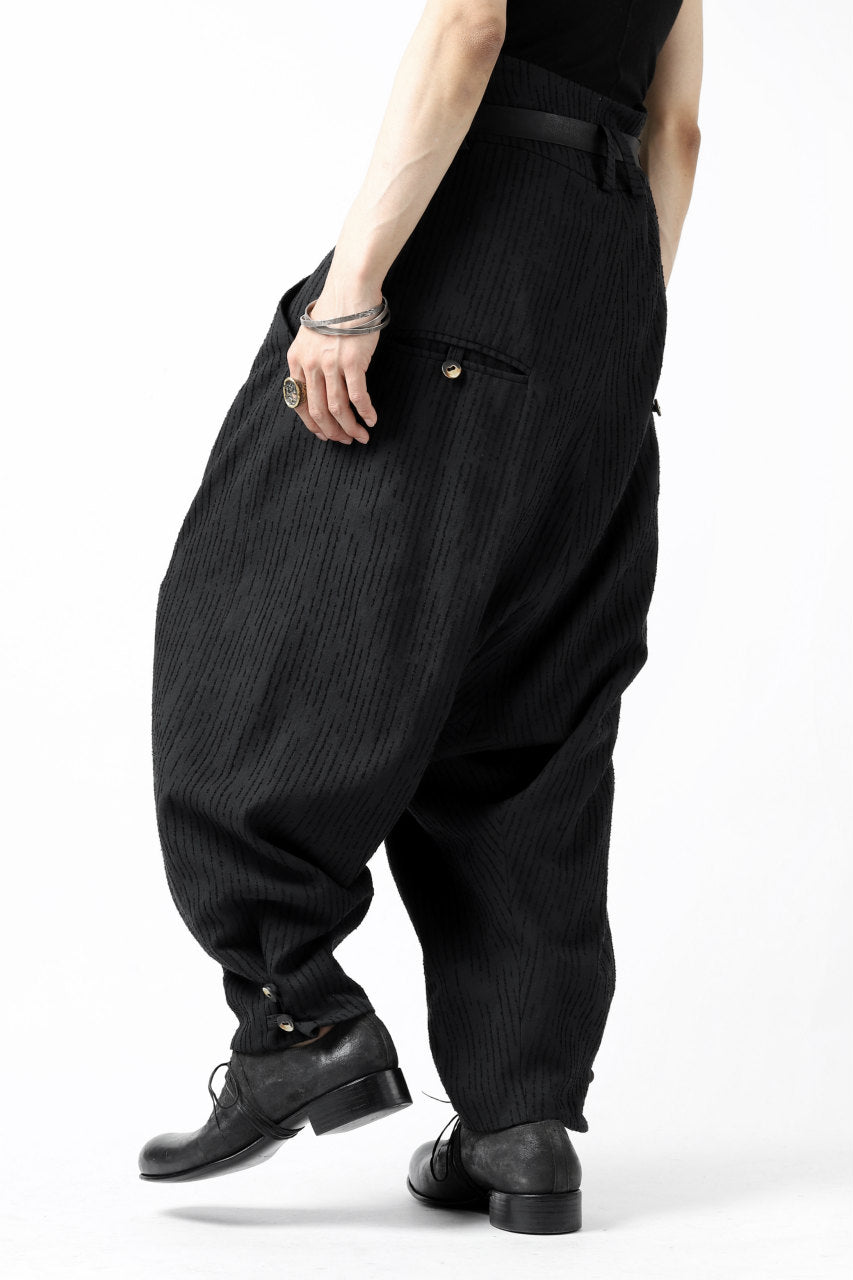 画像をギャラリービューアに読み込む, SOSNOVSKA exclusive CLOWN STYLE PANTS (BLACK STRIPE)