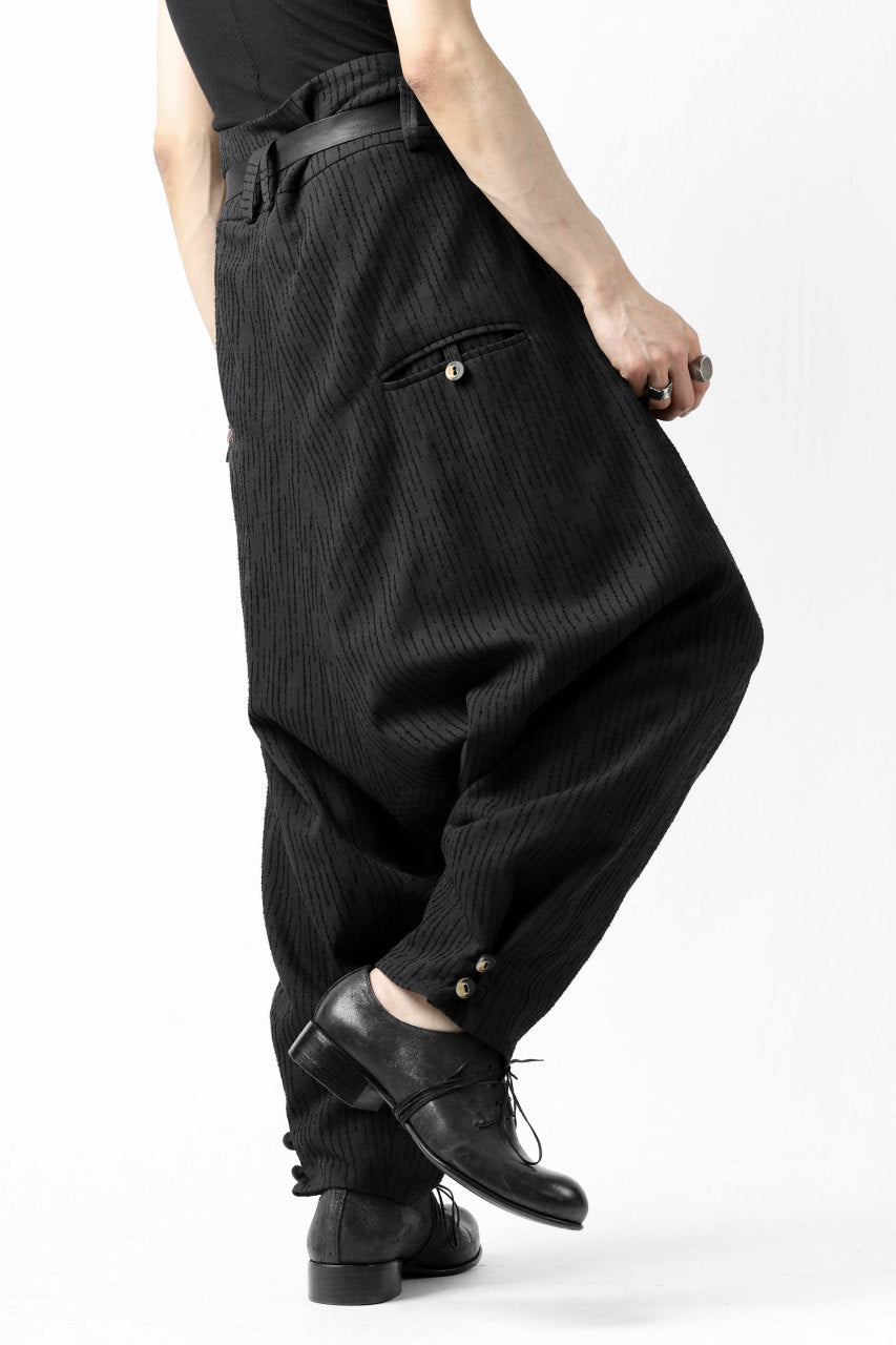 画像をギャラリービューアに読み込む, SOSNOVSKA exclusive CLOWN STYLE PANTS (BLACK STRIPE)