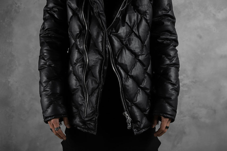 画像をギャラリービューアに読み込む, ISAMU KATAYAMA BACKLASH HOODED DOWN JACKET / KANGAROO + POLISH WHITE GOOSE (BLACK)