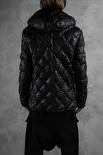 画像をギャラリービューアに読み込む, ISAMU KATAYAMA BACKLASH HOODED DOWN JACKET / KANGAROO + POLISH WHITE GOOSE (BLACK)