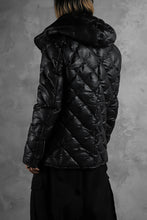画像をギャラリービューアに読み込む, ISAMU KATAYAMA BACKLASH HOODED DOWN JACKET / KANGAROO + POLISH WHITE GOOSE (BLACK)