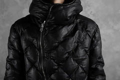 画像をギャラリービューアに読み込む, ISAMU KATAYAMA BACKLASH HOODED DOWN JACKET / KANGAROO + POLISH WHITE GOOSE (BLACK)