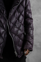 画像をギャラリービューアに読み込む, ISAMU KATAYAMA BACKLASH HOODED DOWN JACKET / KANGAROO + POLISH WHITE GOOSE (PURPLE)