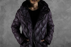 画像をギャラリービューアに読み込む, ISAMU KATAYAMA BACKLASH HOODED DOWN JACKET / KANGAROO + POLISH WHITE GOOSE (PURPLE)