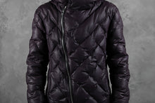 画像をギャラリービューアに読み込む, ISAMU KATAYAMA BACKLASH HOODED DOWN JACKET / KANGAROO + POLISH WHITE GOOSE (PURPLE)