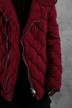 画像をギャラリービューアに読み込む, ISAMU KATAYAMA BACKLASH HOODED DOWN JACKET / KANGAROO REVERSE + POLISH WHITE GOOSE (RED)