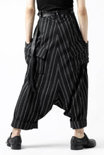 画像をギャラリービューアに読み込む, SOSNOVSKA exclusive LOADED POCKETS PANTS (BLACK × SILVER STRIPE)