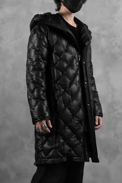画像をギャラリービューアに読み込む, ISAMU KATAYAMA BACKLASH HOODED DOWN COAT / KANGAROO + POLISH WHITE GOOSE (BLACK)