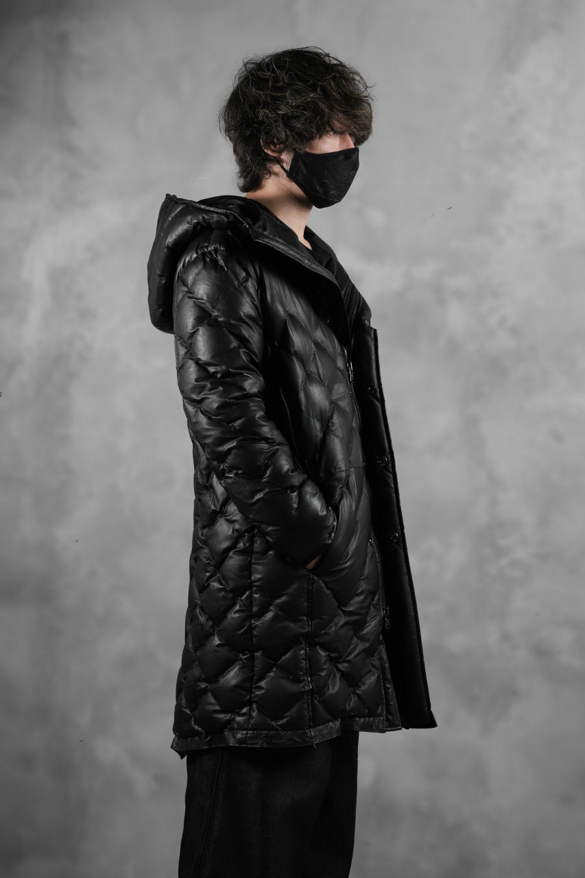 画像をギャラリービューアに読み込む, ISAMU KATAYAMA BACKLASH HOODED DOWN COAT / KANGAROO + POLISH WHITE GOOSE (BLACK)