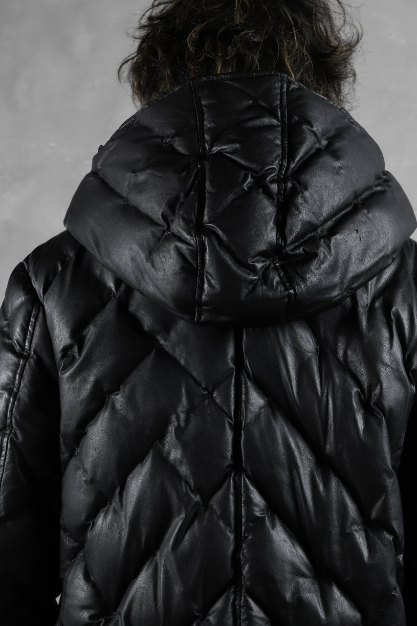 画像をギャラリービューアに読み込む, ISAMU KATAYAMA BACKLASH HOODED DOWN COAT / KANGAROO + POLISH WHITE GOOSE (BLACK)