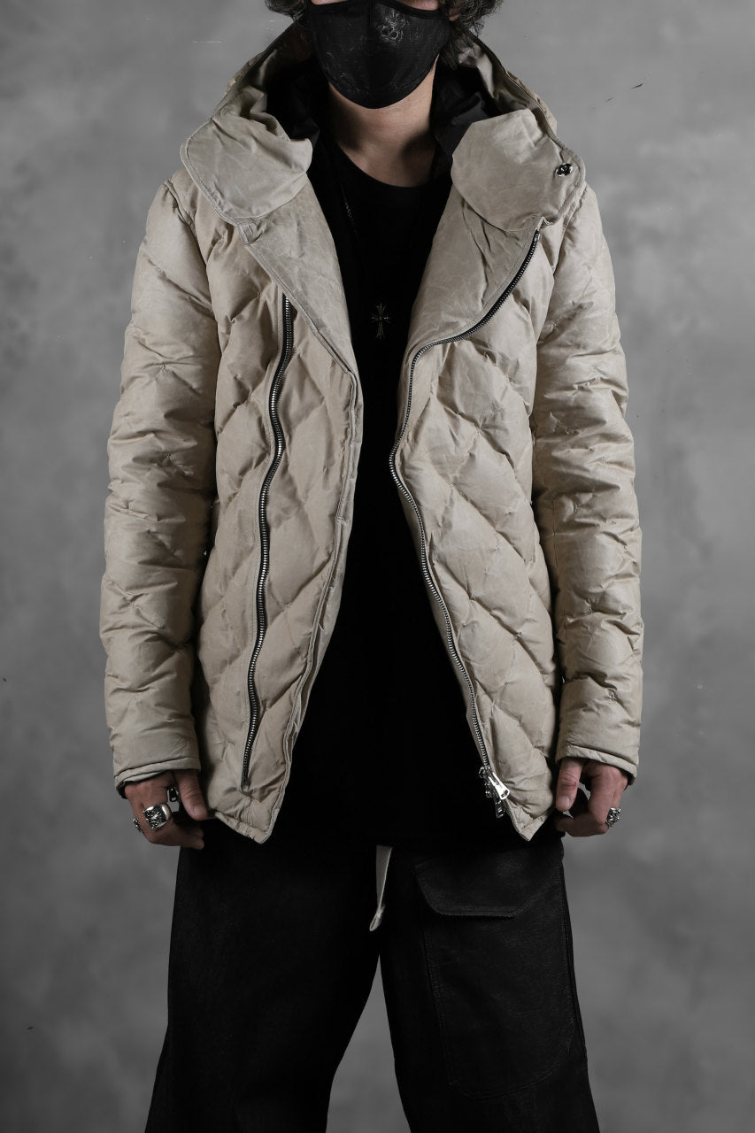 画像をギャラリービューアに読み込む, ISAMU KATAYAMA BACKLASH HOODED DOWN JACKET / WAXY KANGAROO + POLISH WHITE GOOSE (WHITE)