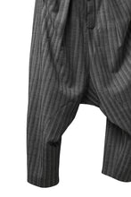 画像をギャラリービューアに読み込む, SOSNOVSKA exclusive CLOWN STYLE PANTS / HERRINGBONE WOOL STRETCH (GREY STRIPE)