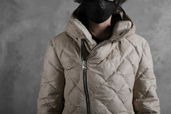 画像をギャラリービューアに読み込む, ISAMU KATAYAMA BACKLASH HOODED DOWN JACKET / WAXY KANGAROO + POLISH WHITE GOOSE (WHITE)