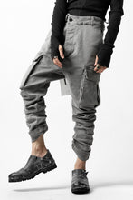 画像をギャラリービューアに読み込む, 11 BY BORIS BIDJAN SABERI CARGO POCKET PANT "P21B-F1451" (STRETCH DENIM / USED GREY)