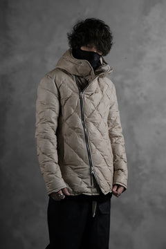 画像をギャラリービューアに読み込む, ISAMU KATAYAMA BACKLASH HOODED DOWN JACKET / WAXY KANGAROO + POLISH WHITE GOOSE (WHITE)